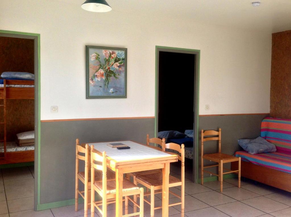 Apartment Les Caletes Fecamp Colleville Room photo
